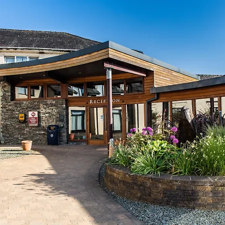 District Castle & Hotel