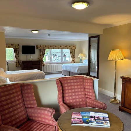 District Castle & Hotel 4*