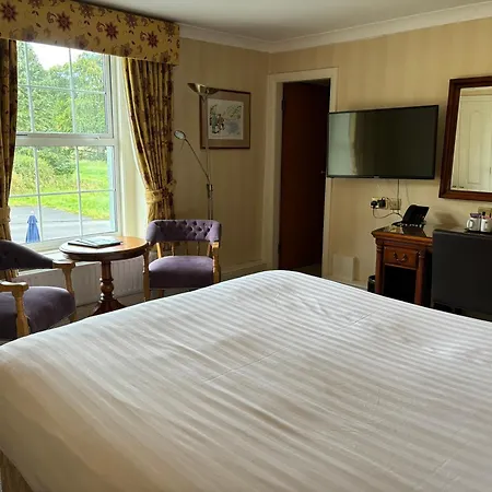 Hotel District Castle 4*