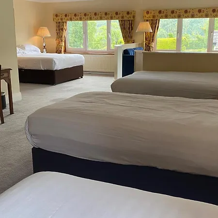 Hotel District Castle 4*