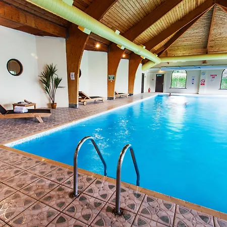 Ξενοδοχείο District Castle & 4*