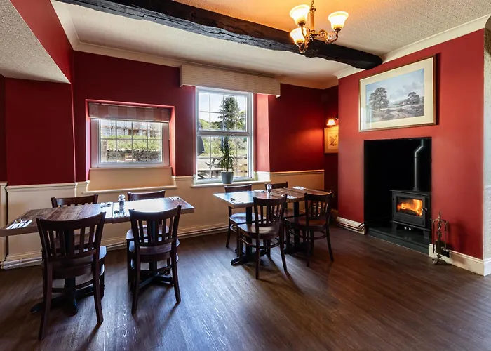 District Castle & 4*