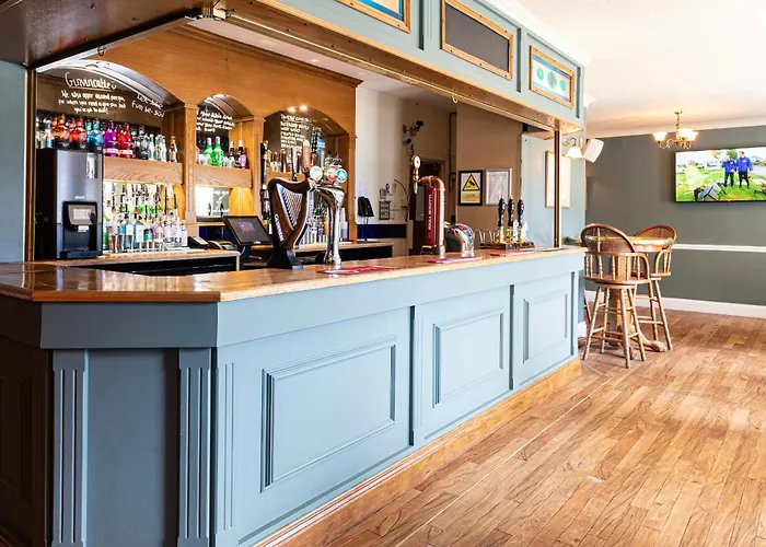 District Castle & Hotel