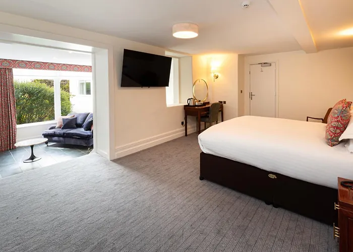 District Castle & Hotel Bassenthwaite