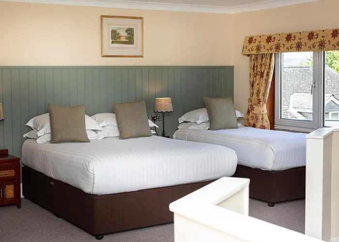 District Castle & Hotel 4*