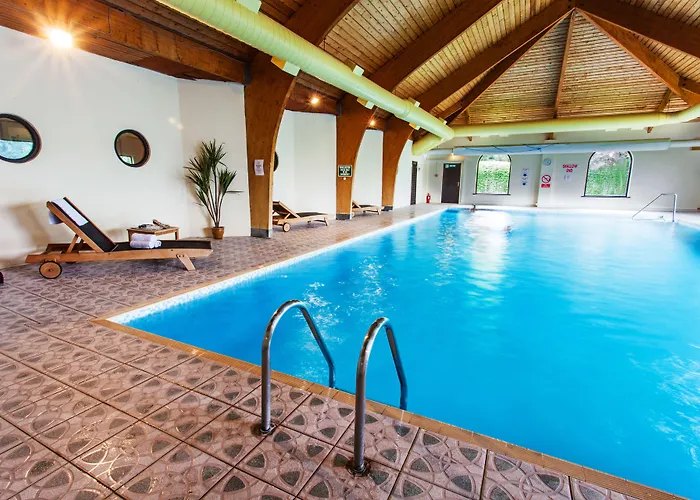 Hotel District Castle & 4*