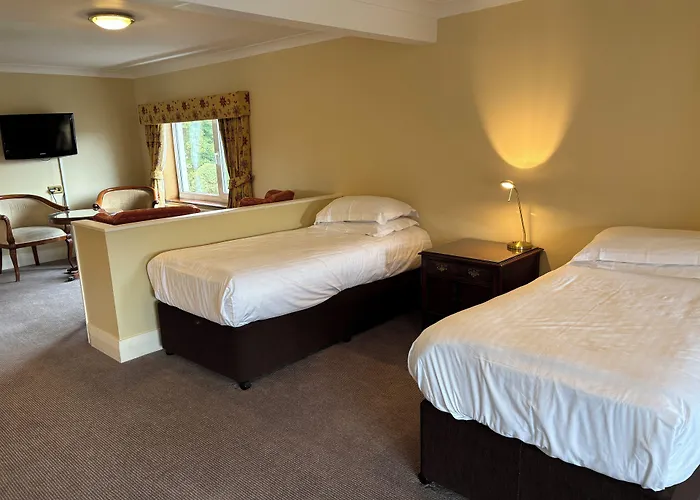 District Castle & Hotel 4*