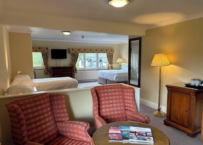 District Castle & Hotel 4*